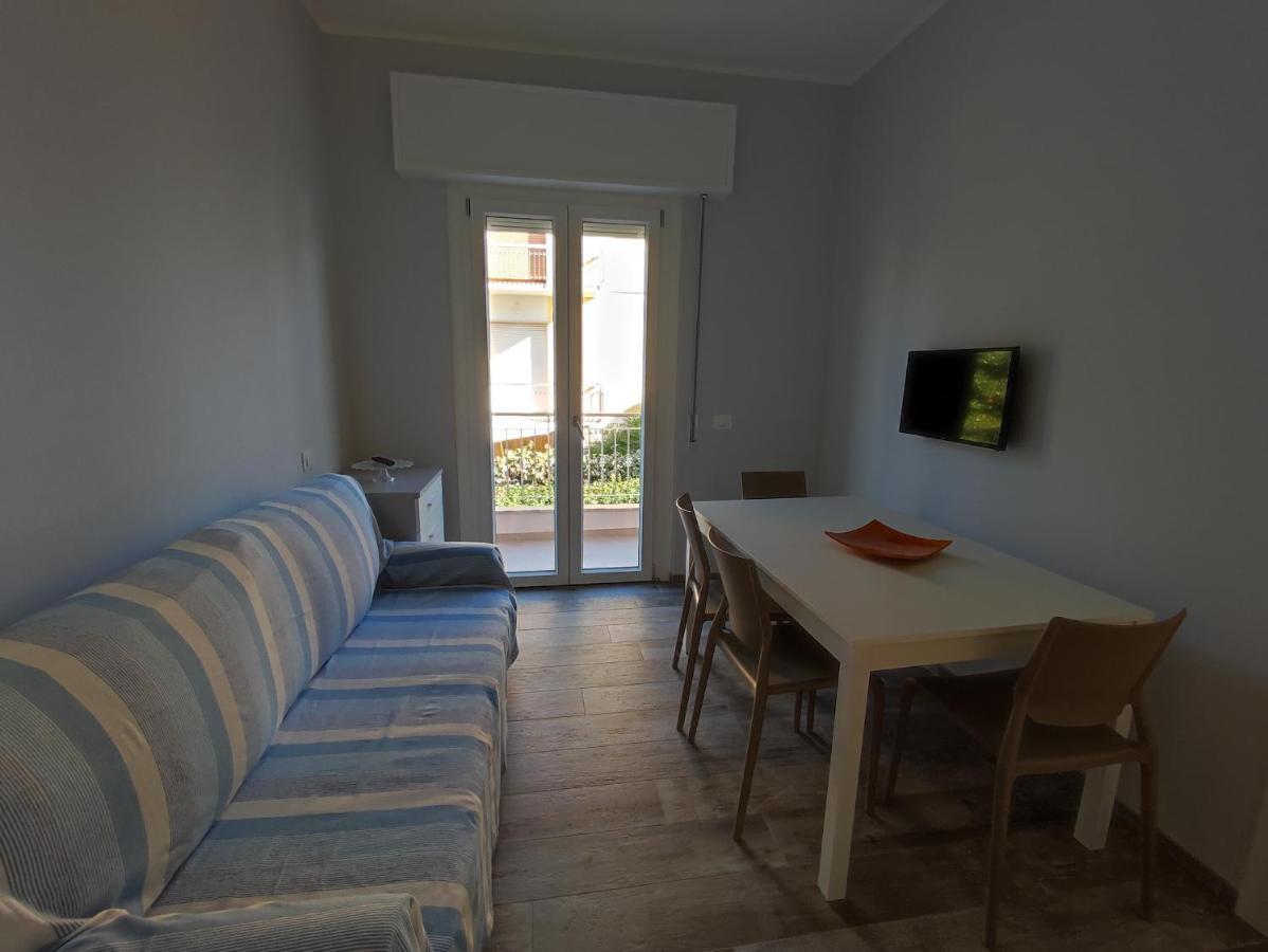 Casa Violina Daire Lido di Camaiore Dış mekan fotoğraf